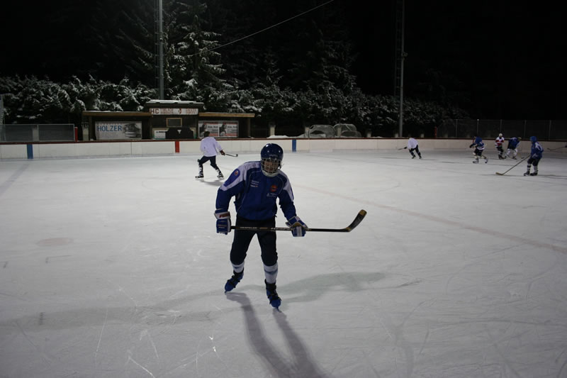 gal/Eishockeyspiel in Toblach/2008-02-02 SVR Eishockey 072.jpg